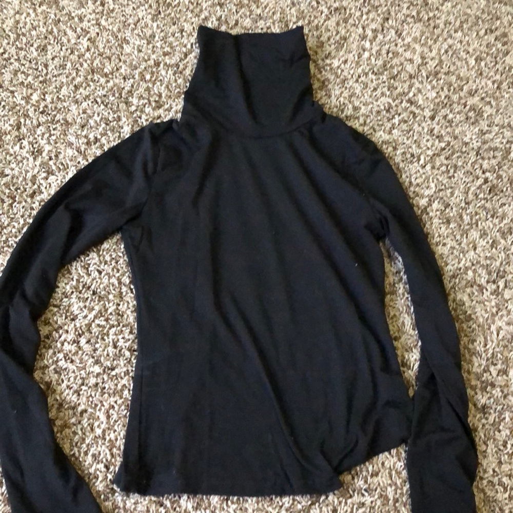 Black shirt